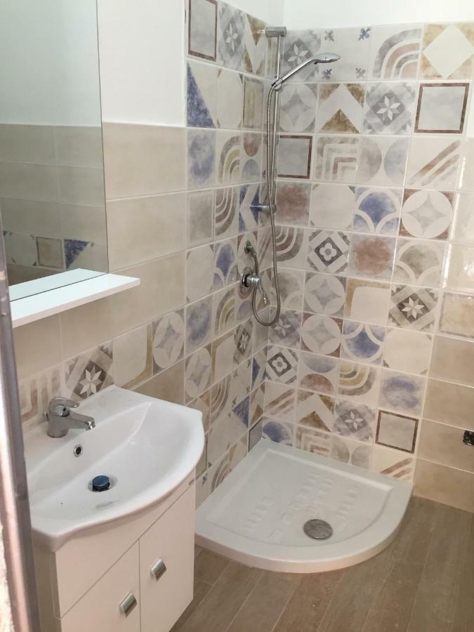 Vistamare Apartment มินตูร์โน ภายนอก รูปภาพ